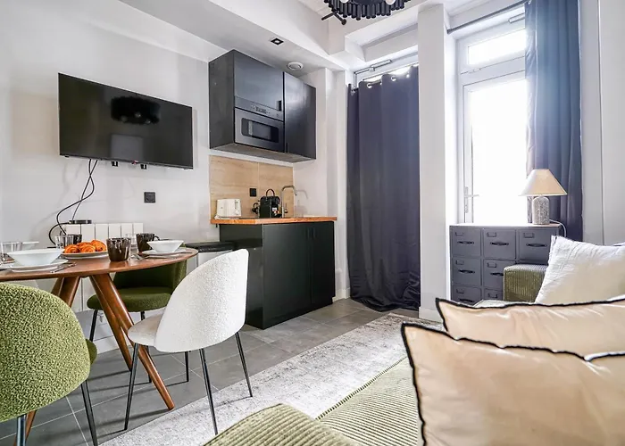 Charming Parisian Loft For 2 To 4 People アパート